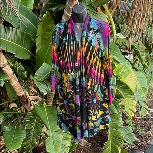 tie-dye topper or jacket